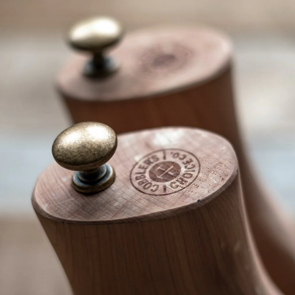 Men's Cedar Boot Tree - Image 6