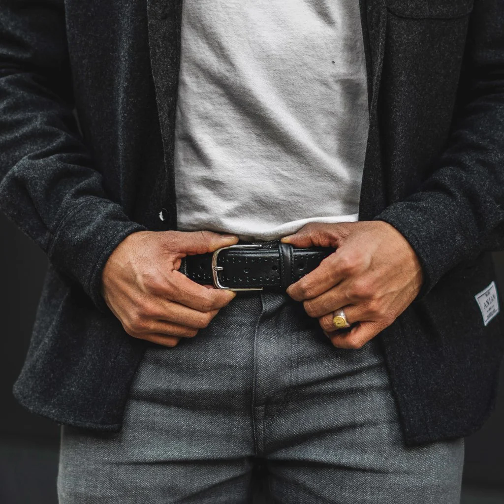 Men's Brogue Leather Belt | Black - Image 4