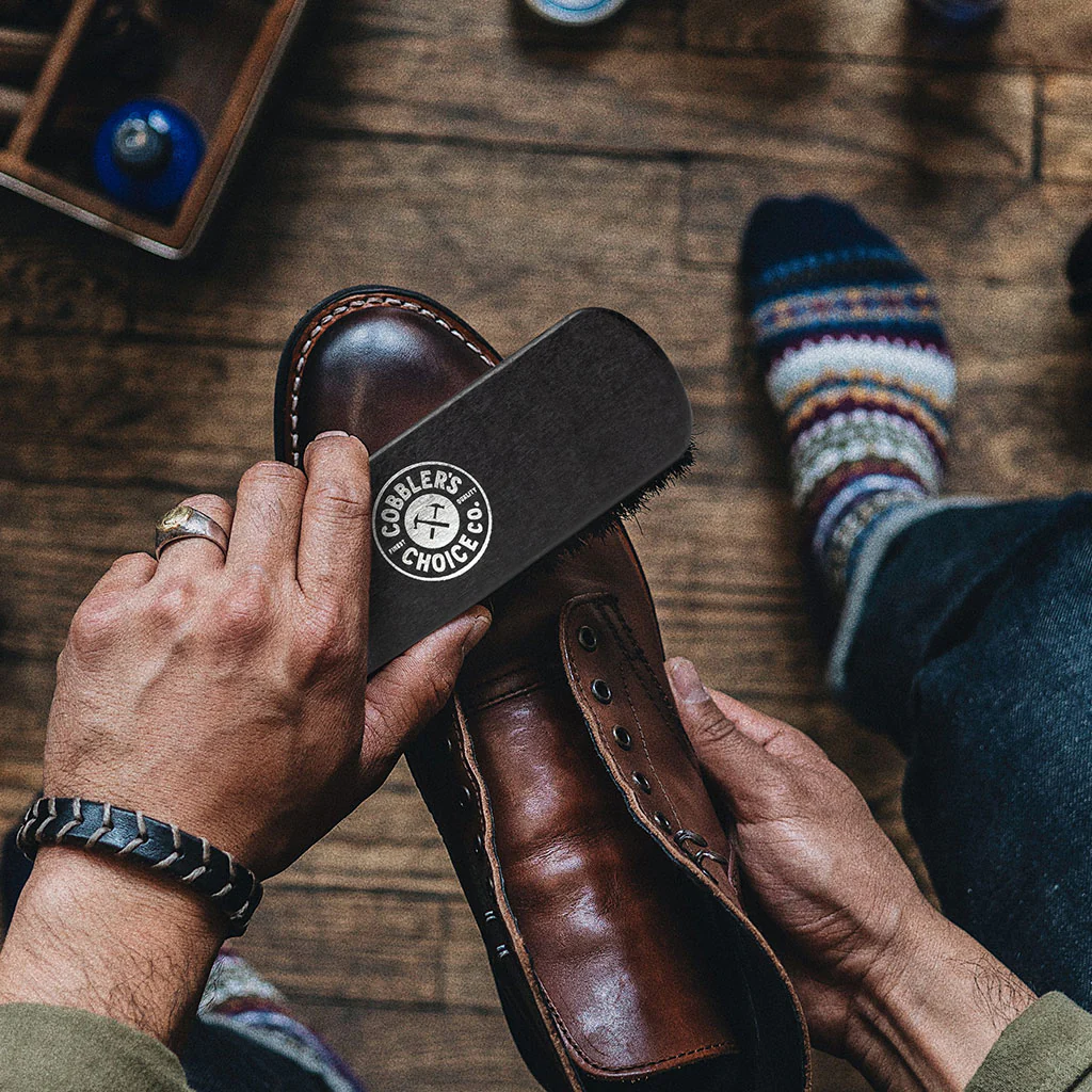 Cobbler's Choice Premium Shoe Brush | Black - Image 3