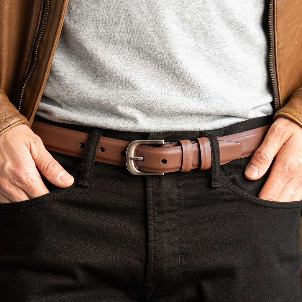 Men's Refined Leather Belt | Chestnut - Image 4