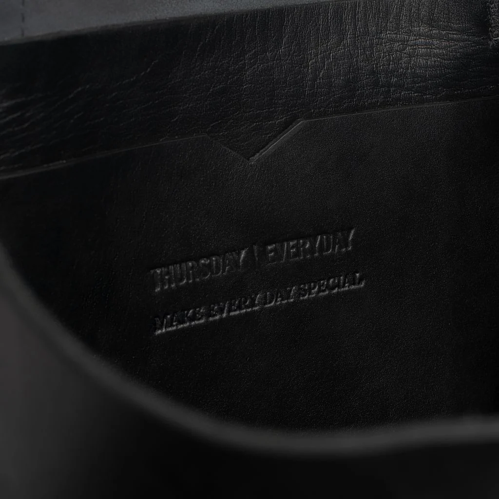 Everyday Tote | Black (L) (Gold) - Image 5